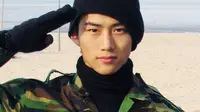 Taecyeon sendiri kini tengah disibukkan oleh wajib militer dan akan selesai pada 3 Juni 2019. (AllKpop)