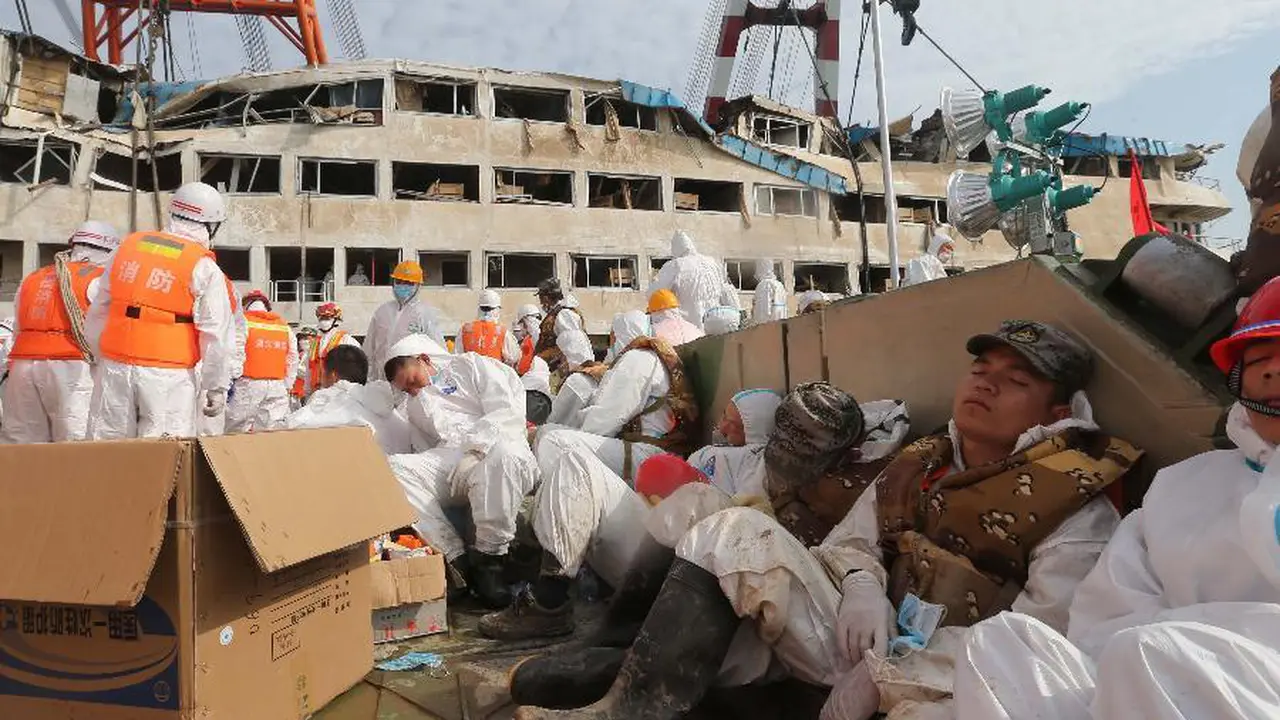 Kapal Tenggelam di Sungai Yangtze