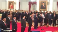 Presiden Jokowi melantik sembilan anggota Wantimpres. (Lizsa Egeham/Liputan6.com)