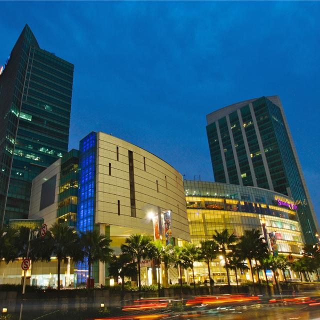 Senayan City Jadi Mal Pertama Yang Punya Fasilitas Pengisian Kendaraan Listrik Bisnis Liputan6 Com