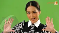 Tetap Lanjutkan Promo Album, Maia Estianty Tak Peduli pada Dul?
