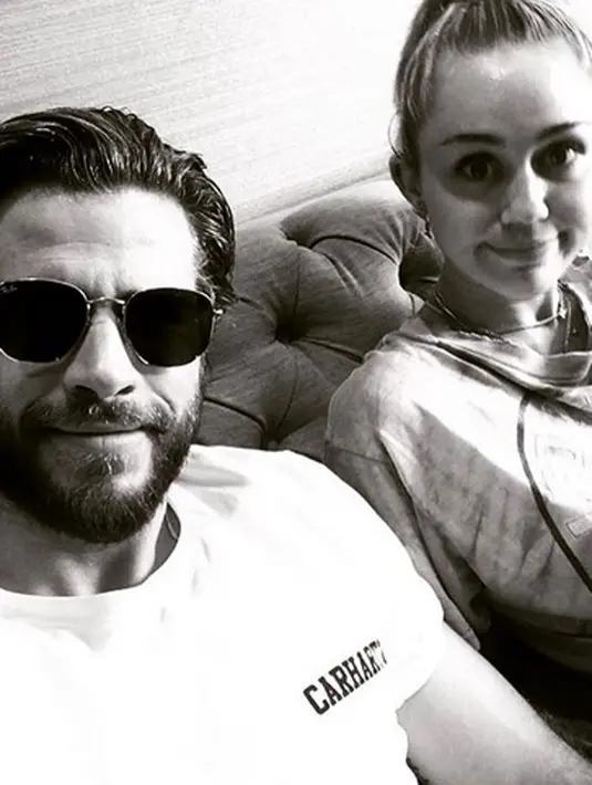 “Aku tak mengira bisa kembali bersama Liam. Namun aku merasa jika hubungan kami itu tidak berakhir karena kami masih berteman dan berhubungan baik,” pungkas Miley Cyrus. (Instagram/mileycrus)