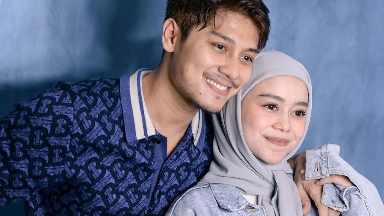 6 Potret Lesty Kejora Pasca 2 Bulan Melahirkan, Dipuji Tetap Langsing