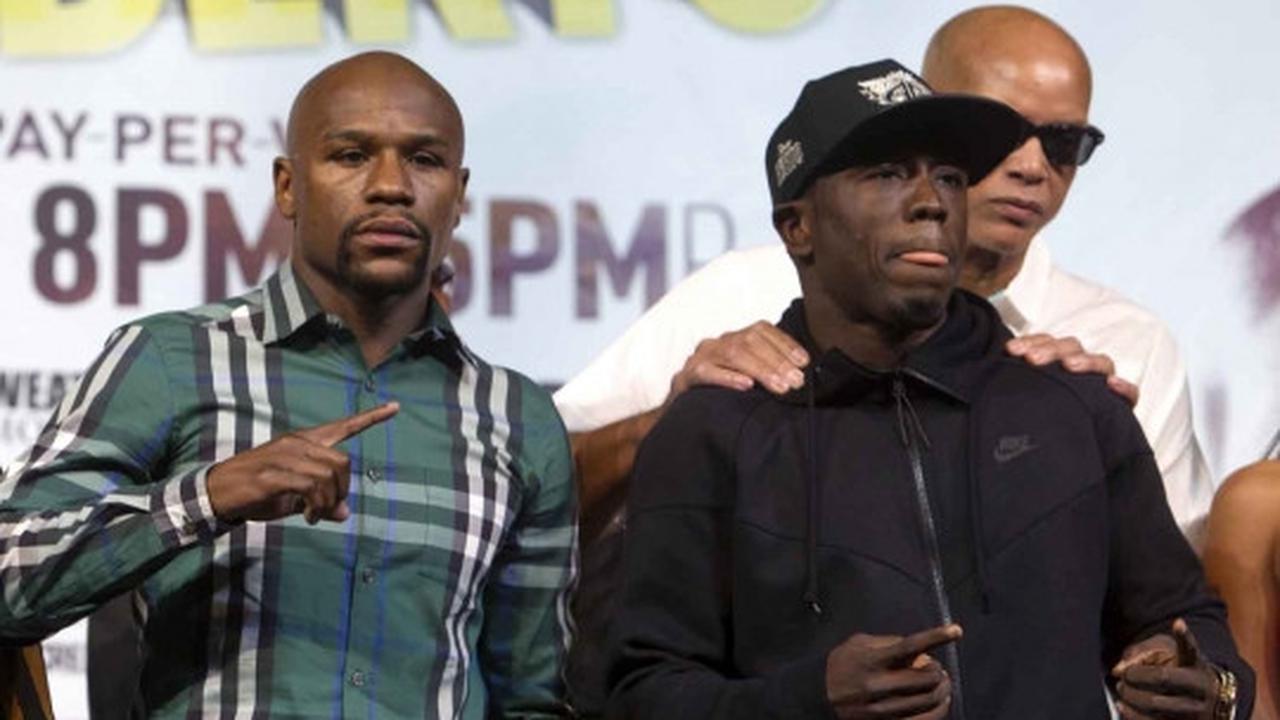 Gaya Floyd Mayweather jelang duel lawan Andre Berto