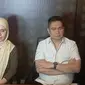 Aldila Jelita dan pengacara Milano Lubis di Kawasan Brawijaya, Jakarta Selatan, Selasa (7/3/2023). (Dok. via M. Altaf Jauhar)
