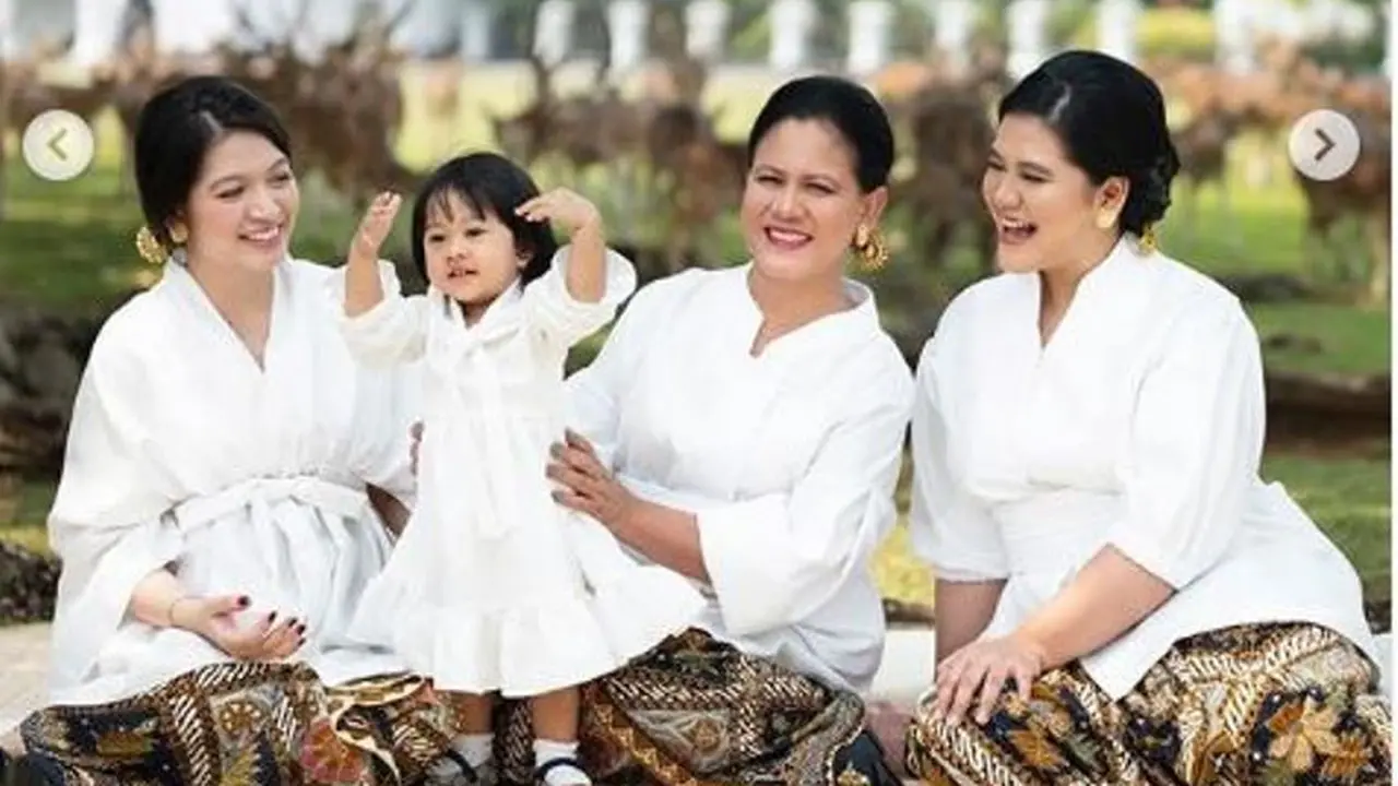 Foto Iriana Jokowi Bareng Anak dan Menantu diunggah di Hari Ibu