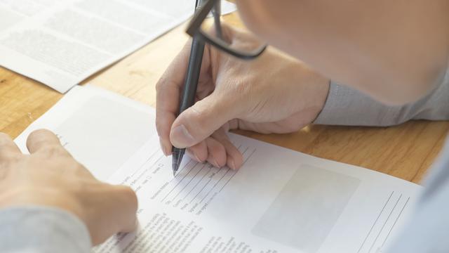 Ilustrasi mengerjakan soal, ujian