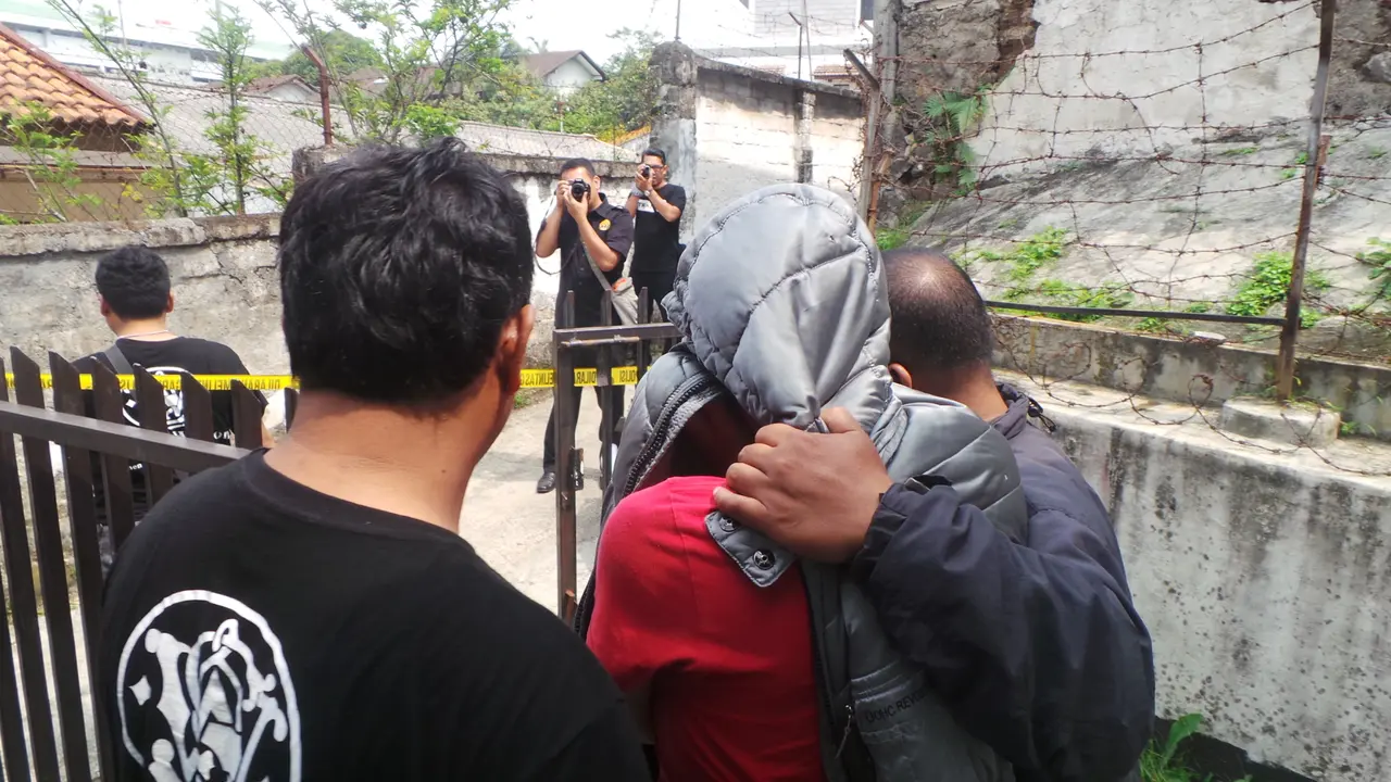 tersangka pembunuh alumnus unpar
