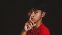 Fandi Ahmad Muzaki resmi diperkenalkan sebagai pemain anyar Persis Solo, Selasa (7/7/2026) malam WIB. (Persis)