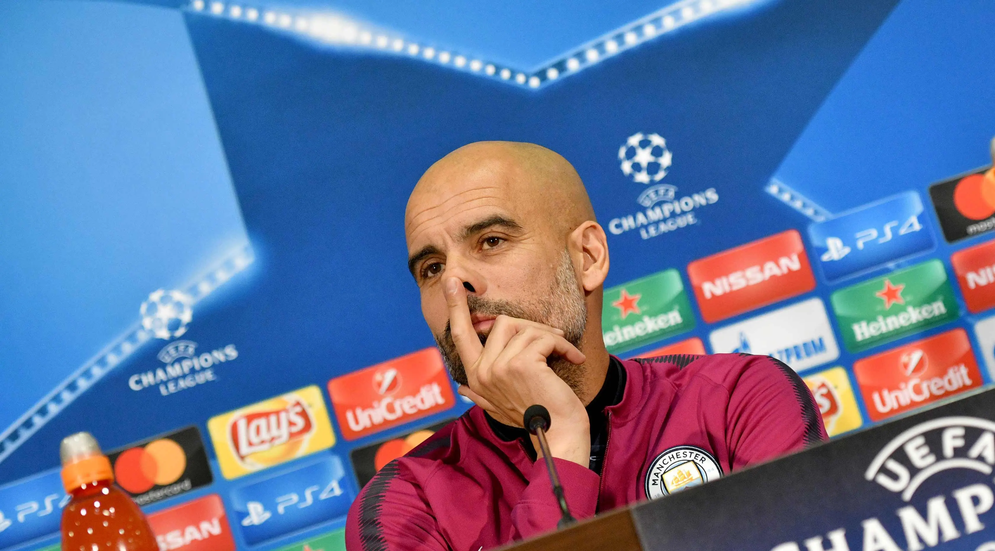 Pep Guardiola mengubah permainan Manchester City (AFP Photo/Genya Savilov) 