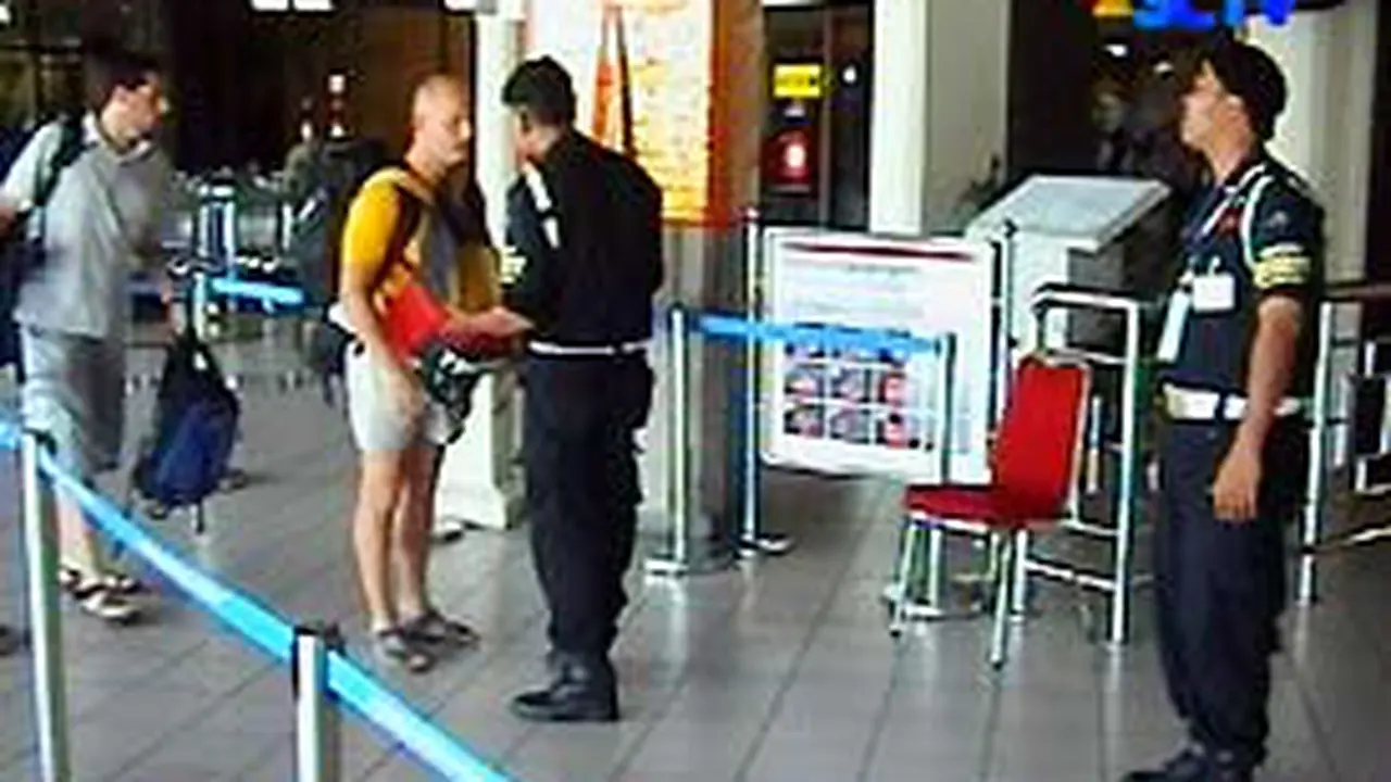 120206bwisatawan.jpg