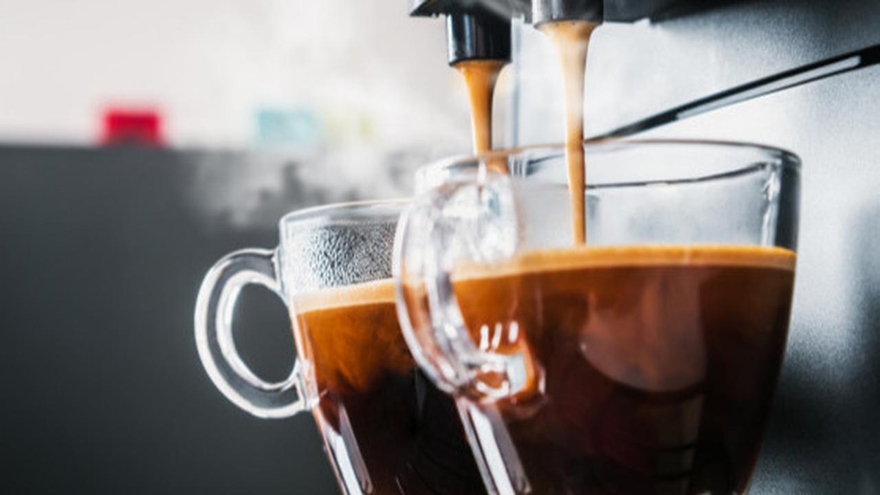 Apakah Kopi Menyebabkan Asam Urat? Cermati Cara Aman Mengonsumsinya