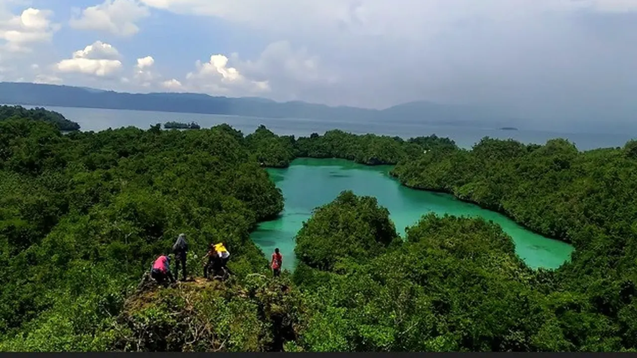 O Laguna Napabale, kaentehano mie dempali-mpali we Kabupaten Muna.