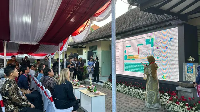 Puskesmas di Denpasar yang menjadi lokasi peluncuran layanan internet Starlink oleh Elon Musk. (Liputan6/Benedikta Miranti)