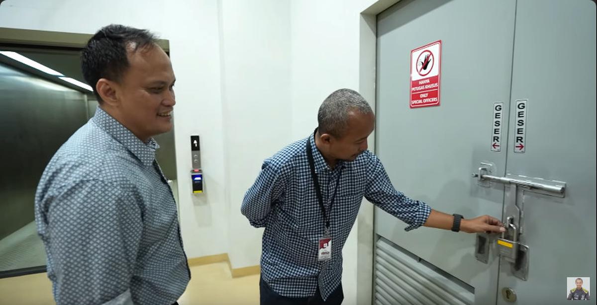 Canggih Kunci Gembok Gudang Penyimpanan Motor dan Sepeda Mewah Sitaan KPK Pakai Sistem Intelijen