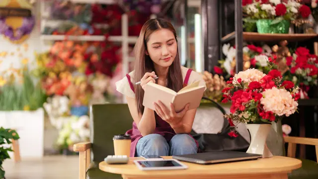 wanita september awet muda selalu