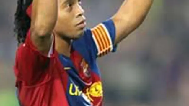 img_ronaldinho-3.jpg