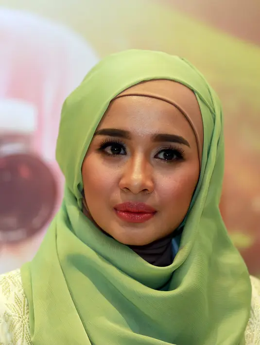 Penampilan close-up Laudya Cynthia Bella, tetap cantik sempurna! (Wimbarsana/Bintang.com)