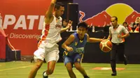 Garuda Bandung mengawali Seri III Indonesian Basketball League (IBL) 2016 dengan mengandaskan Satya Wacana Salatiga, 65-45.