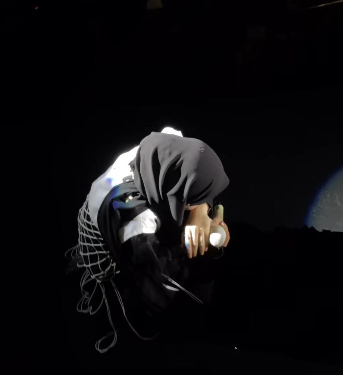 Viral! Momen Haru, Nissa Sabyan Menangis Saat Nyanyikan Lagu Tentang Taubat di Panggung