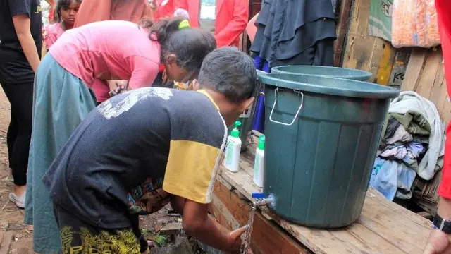 Universitas Mercu Buana Ajak Anak Peduli Kebersihan dengan Kebiasaan Mencuci Tangan