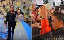 Foto-Foto Haji Alwi Ruslan Bagi-Bagi Duit Segepok di Pernikahan Putri Isnari untuk Tamu Undangan