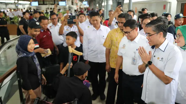 Menaker Yassierli: Mudik Gratis Tumbuhkan Chemistry Positif Manajemen dengan Pekerja