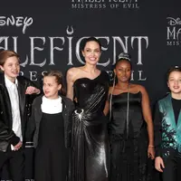 Angelina Jolie di premiere fil Maleficent 2 (FOTO: Splashnews)