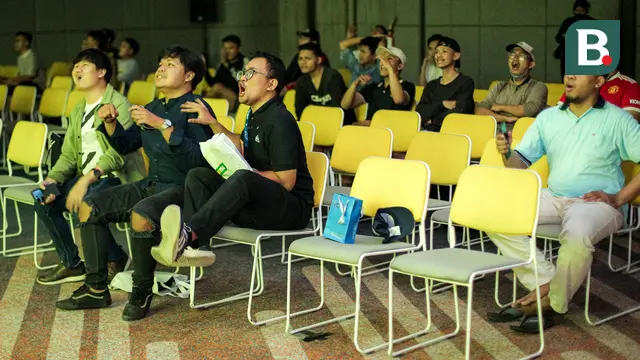 Foto: United Indonesia Jakarta Kecewa Berat usai MU Ditumbangkan Arsenal saat Roaring Night Liga Inggris