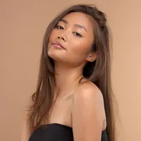 Warna rambut yang cocok untuk kulit sawo matang