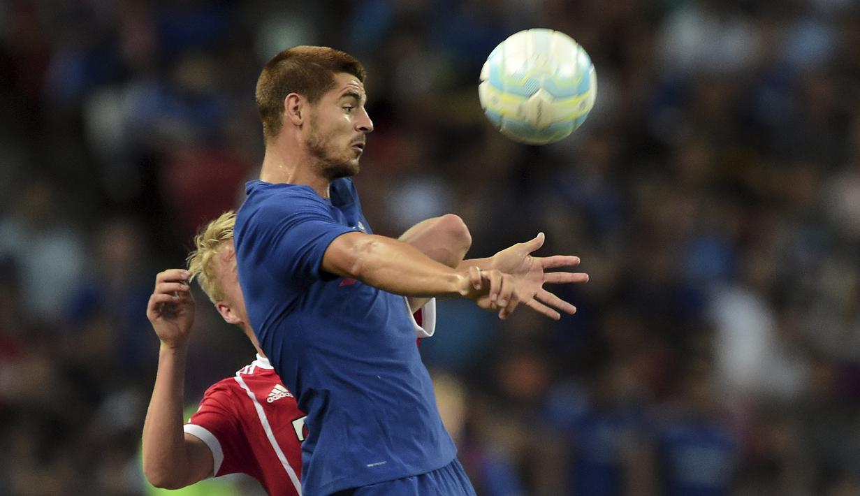 Chelsea sangat berharap akan ketajaman Alvaro Morata, sehingga Morata digadang-gadang menjadi salah satu top scorer Premier League 2017-2018. Musim 2016-2017 bersama Real Madrid, Morata tampil 95 kali dan mencetak 31 gol. (AP/Joseph Nair)