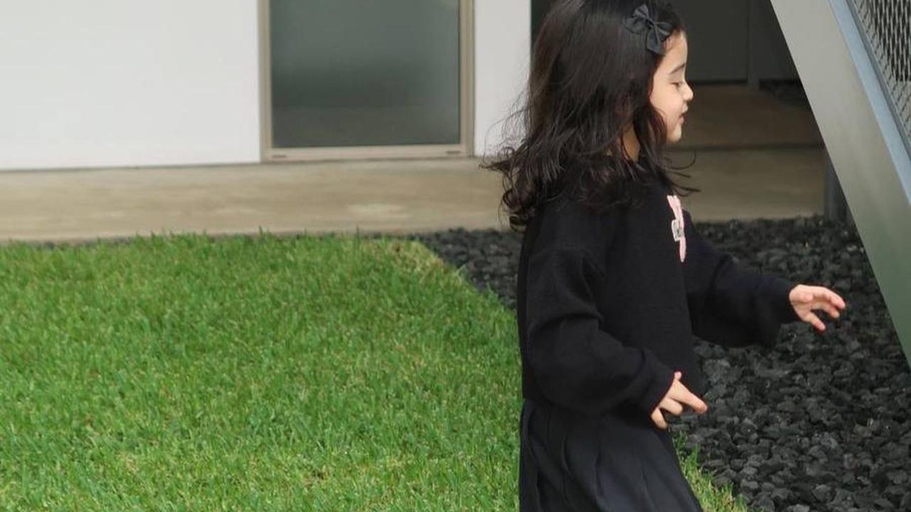 Postingan Margin langsung banjir komentar dari netizen. Mereka ikut gemas melihat potret Guzel.