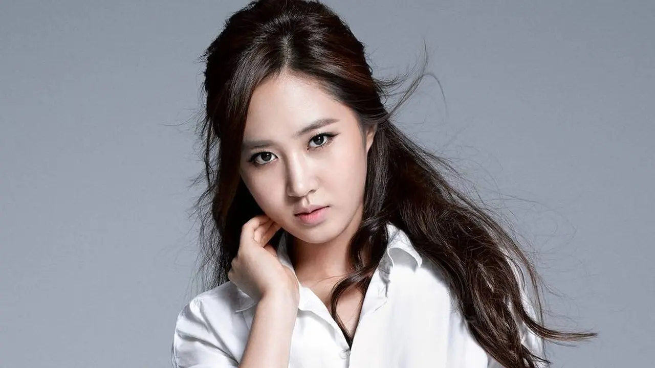 [Bintang] Yuri SNSD
