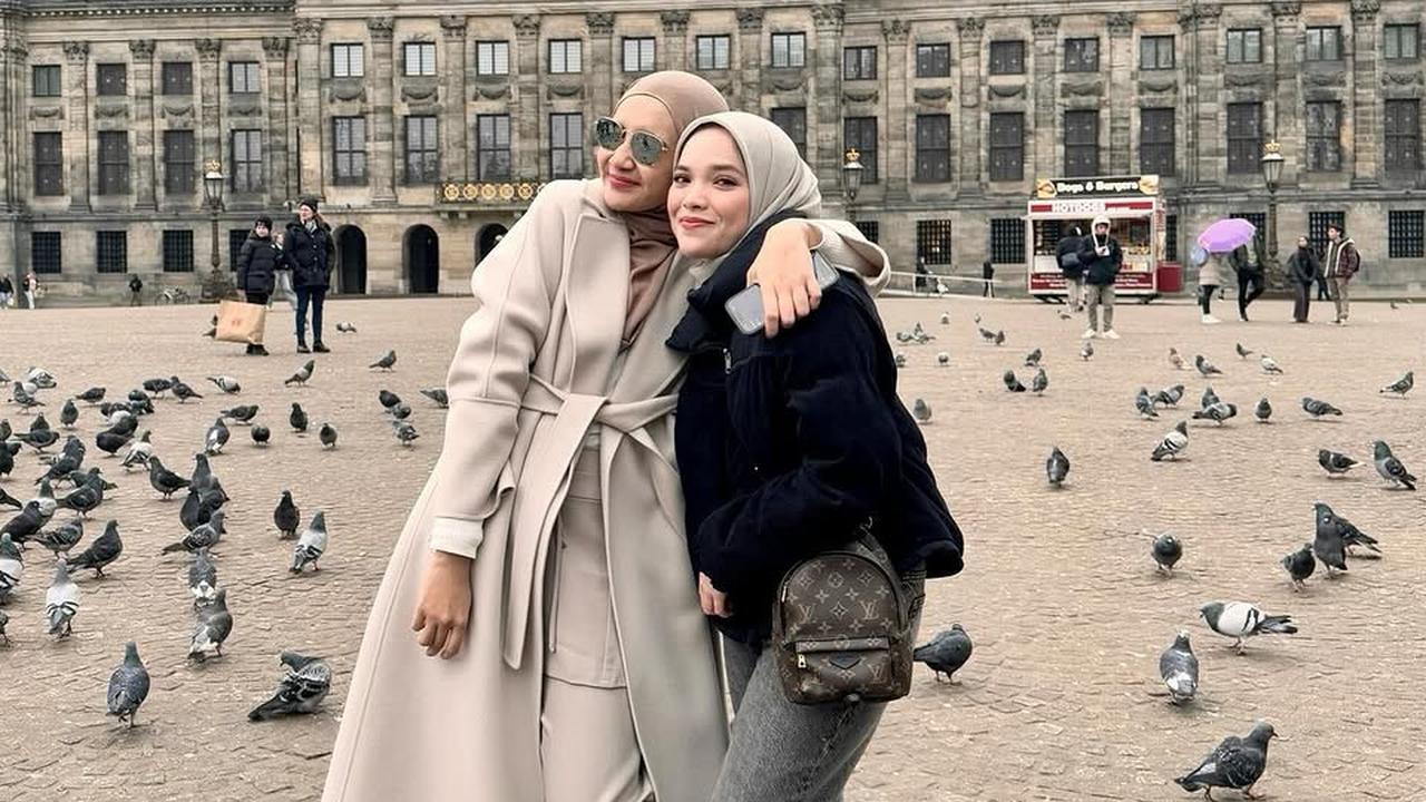 Potret Cantik Dhea Natasya Adik Ipar Zaskia dan Shireen Sungkat, Kini Sudah Mantap dan Istiqomah Tutup Aurat