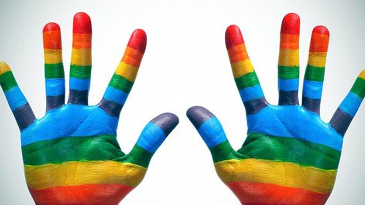 LGBT Indonesia yang sukses dan bangga dengan identitas seksualnya