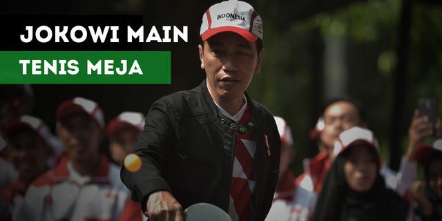 VIDEO: Presiden Jokowi Unjuk Kebolehan Tenis Meja dengan Atlet SEA Games 2017