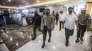 Kadiv Propam Polri nonaktif Irjen Ferdy Sambo memenuhi panggilan tim khusus (timsus) terkait kematian ajudannya, Nofriansyah Yosua Hutabarat atau Brigadir J di Gedung Bareskrim Mabes Polri, Jakarta, Kamis (4/8/2022). Ferdy Sambo tampak mengenakan pakaian dinas lengkap kepolisian. (Liputan6.com/Faizal Fanani)