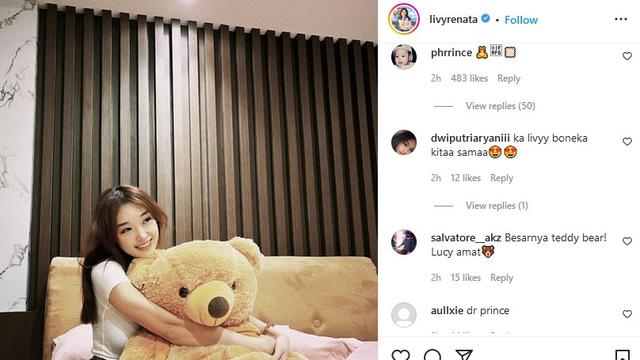 Hebohkan Media Sosial, Ini Jawaban Livy Renata tentang Boneka Beruangnya yang Bikin Penasaran