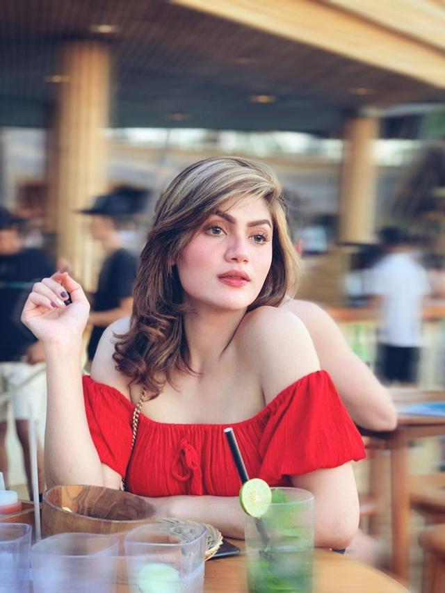 Lama Tak Terdengar Kabarnya, Ini 6 Potret Terbaru Hilda Vitria Mantan Billy Syahputra