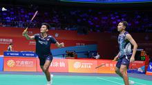 Ganda putra Indonesia Fajar Alfian/Muhammad Shohibul Fikri lolos ke perempat final Kejuaraan Bulu Tangkis Asia 2026 usai menumbangkan pasangan tuan rumah Chen Bo Yang/Liu Yi 21-17 dan 25-23 di Ningbo Olympic Sports Center, China, Kamis (9/4). (foto: PBSI)