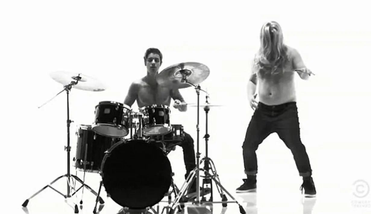 Kini mereka makin kompak dan tak ragu main musik bersama