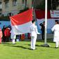 WNI merayakan HUT RI ke-74 dengan upacara bendera di KBRI Slowakia (