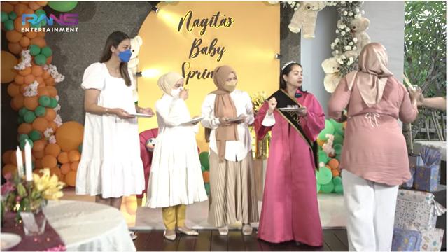 <span>Baby Shower Nagita Slavina. (Sumber: YouTube/ Rans Entertainment)</span>