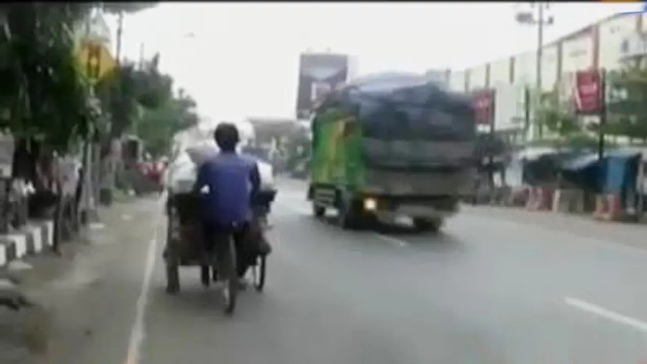 Pasar Tumpah Penyebab Kemacetan di Jalur Pantura