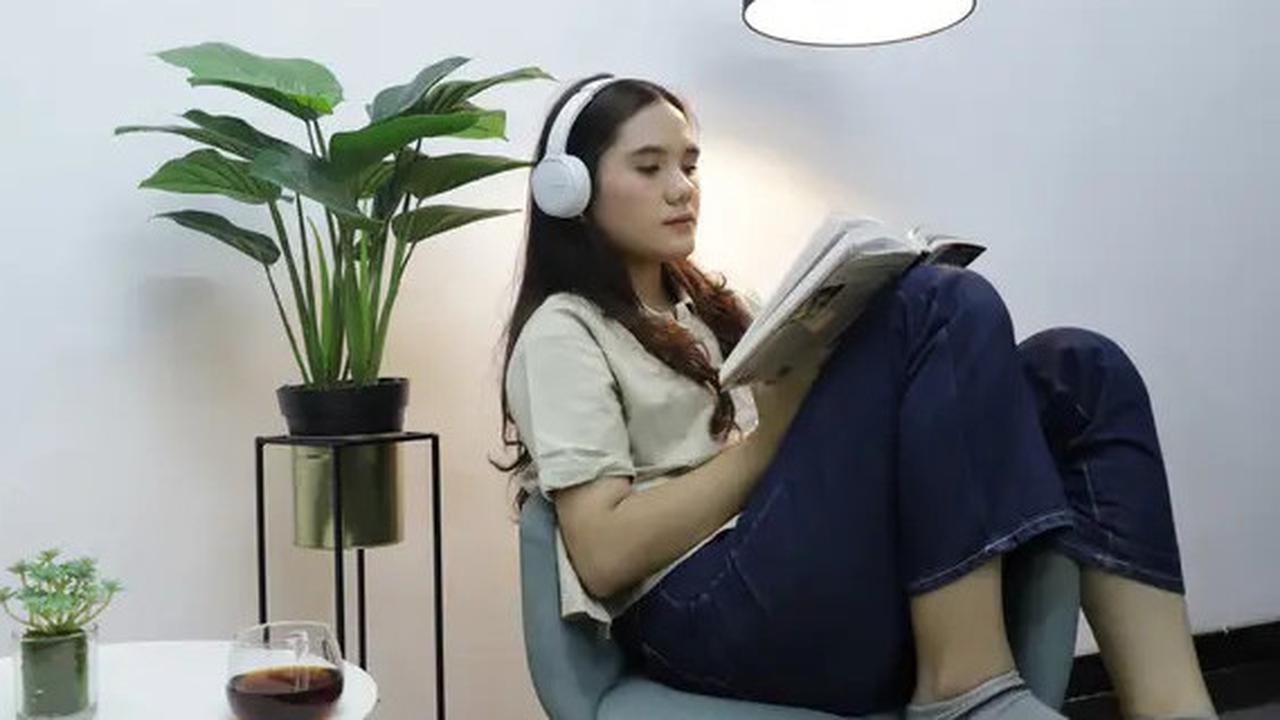 Tips Mengenali Karakter Seseorang Mulai dari Sepatu dan Cara Berjalannay