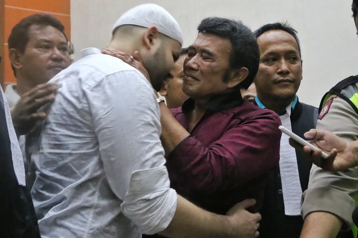 Ridho Rhoma dan Rhoma Irama