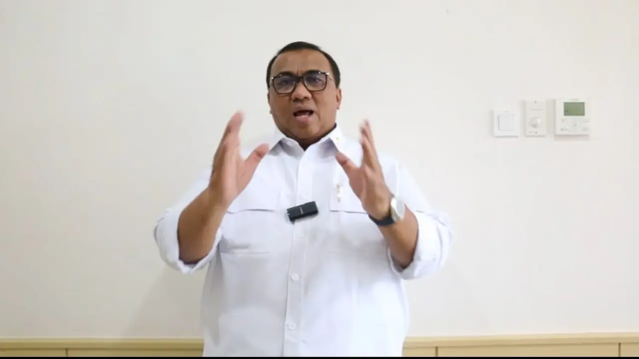 Presiden KSPSI Andi Gani Nena Wea ajak buruh Indonesia merayakan Hari Buruh Internasional atau May Day 2025 dengan aman, damai, dan tertib.
