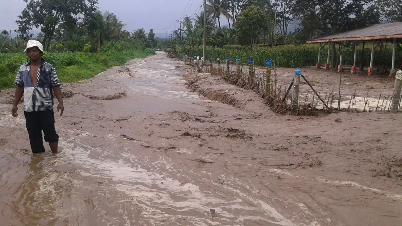 Lahar dingin Gunung Sinabung