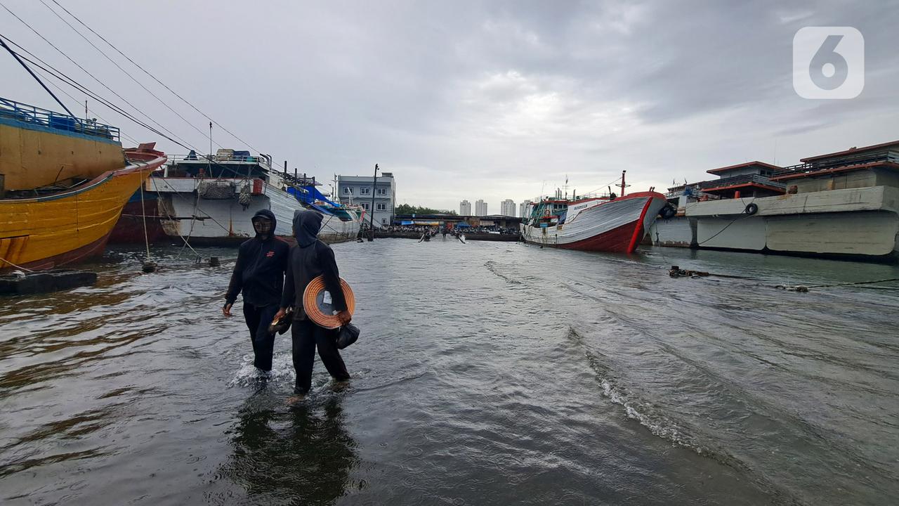 11 Wilayah Jakut Berpotensi Dilanda Banjir Rob hingga 31 Juli