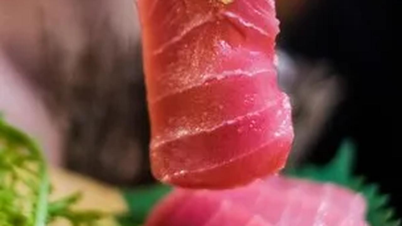 5.&nbsp;Sashimi: Pilihan Ikan Segar yang Menyehatkan